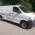 930355-4 Toyota HiAce 2.5 4WD -2011