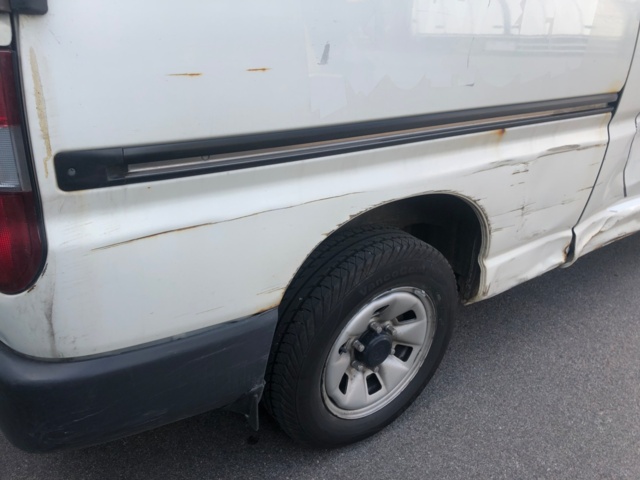 930355-47 Toyota HiAce 2.5 4WD -2011