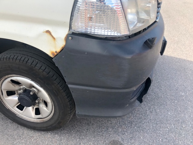 930355-50 Toyota HiAce 2.5 4WD -2011