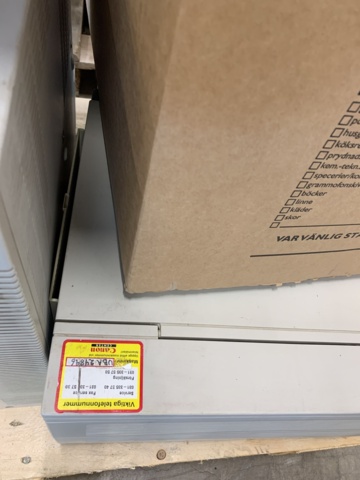 929946-17 Sortiment med diverse elektronik