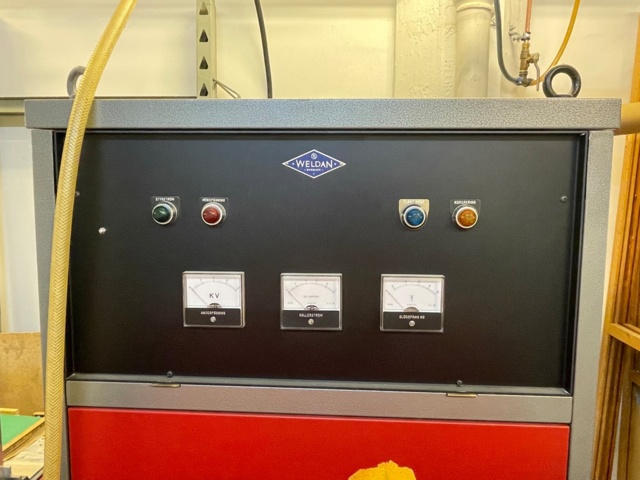 906880-5 Plastic welder for PVC - Weldan P8000-200S-PA (1984)