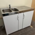 930522-5 Kitchen bench with sink cupboard and fridge-freezer