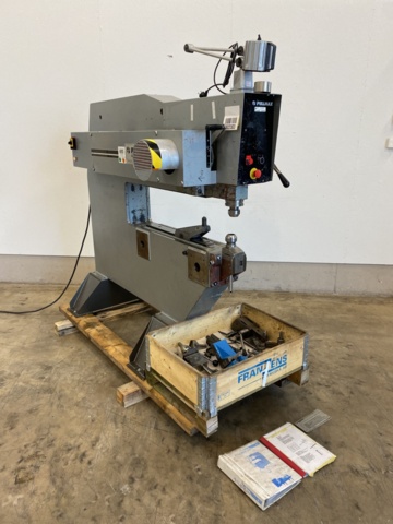 922303-1 Sheet metal processing machine Pullmax P201