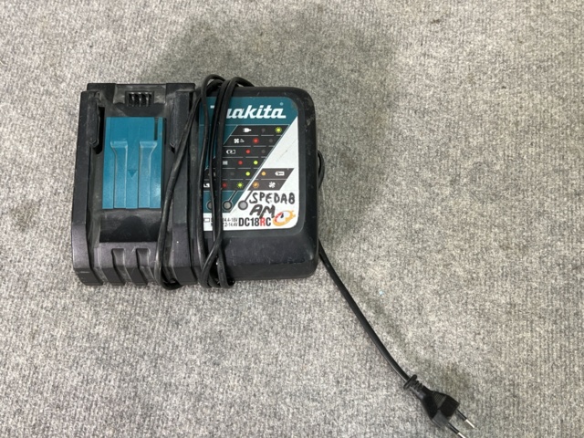 922737-18 Tool kit with various Makita tools