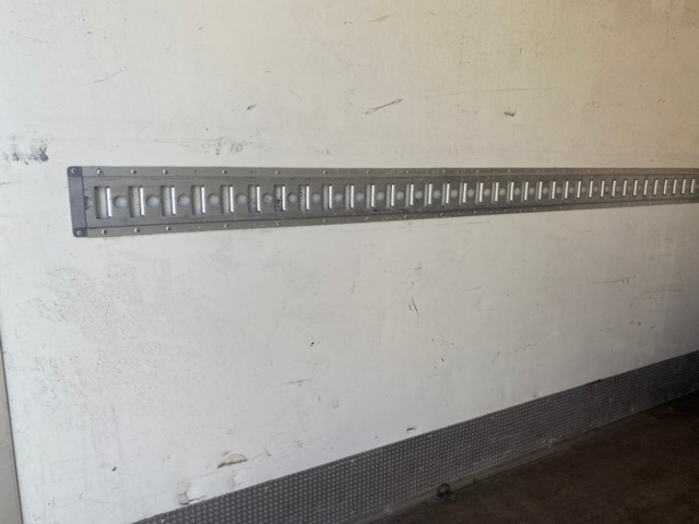 834011-28 Ford Transit T350 Chassis Cab 2.4 TDCi RWD Manual, 140hp, 2007