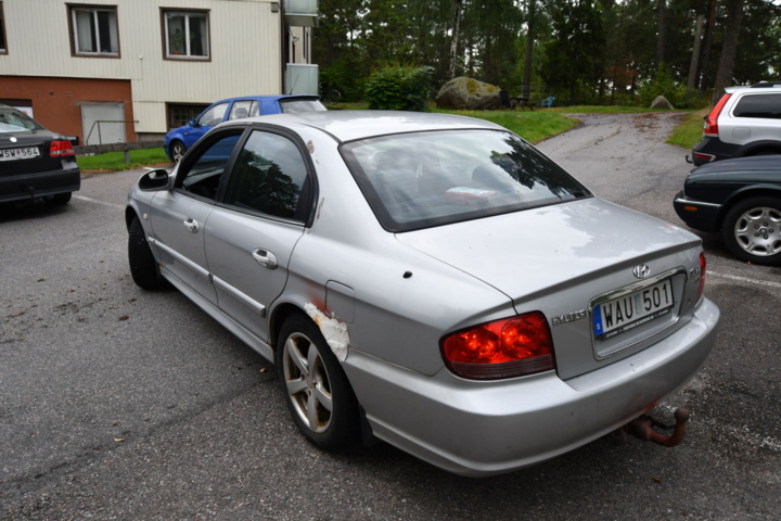 932847-4 Hyundai Sonata 2.0 - 2004