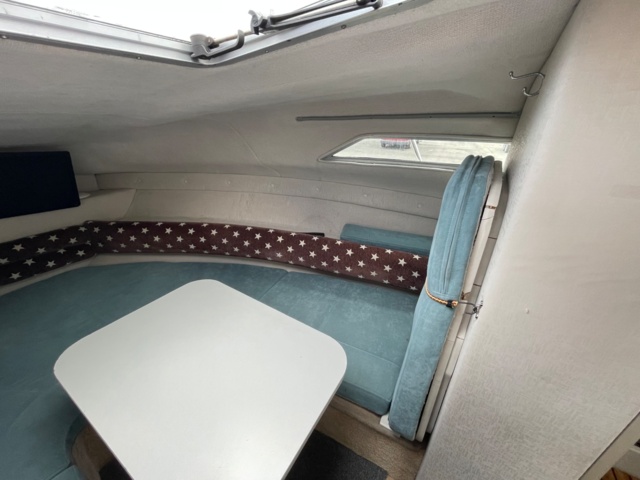 906886-26 Motorboat Chaparral 240 Signature, 1994