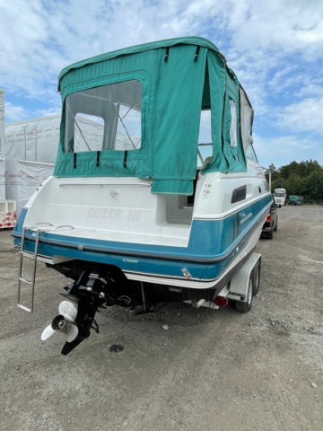 906886-9 Motorboat Chaparral 240 Signature, 1994