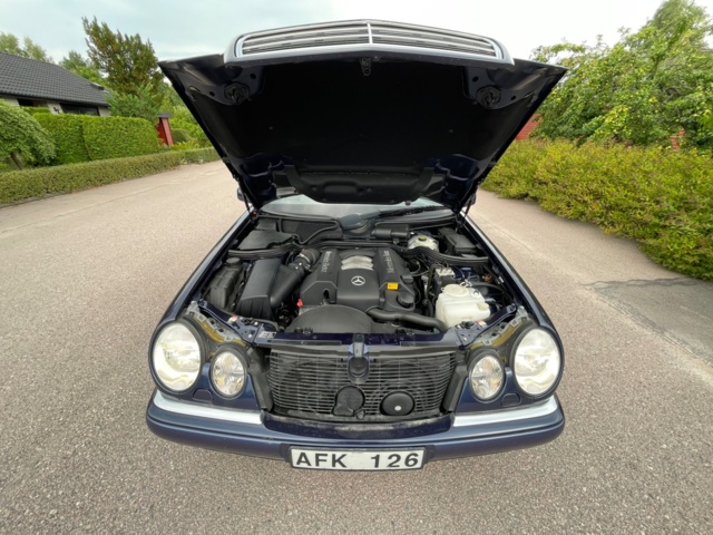 906887-22 Mercedes-Benz E 320 Automatic, V6, 224hp, 1998 (Only 4,4470 km)
