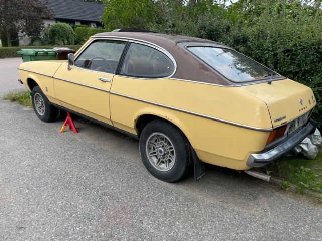 906888-3 Ford Capri 2.3 V6 Ghia Automatic, 108hp, 1975 (complete repair item, only 5,304 miles)