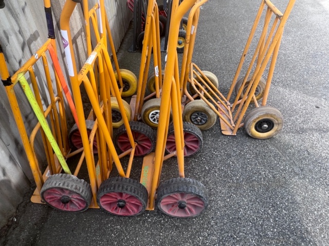 869279-3 Magazine carts, 7 pcs