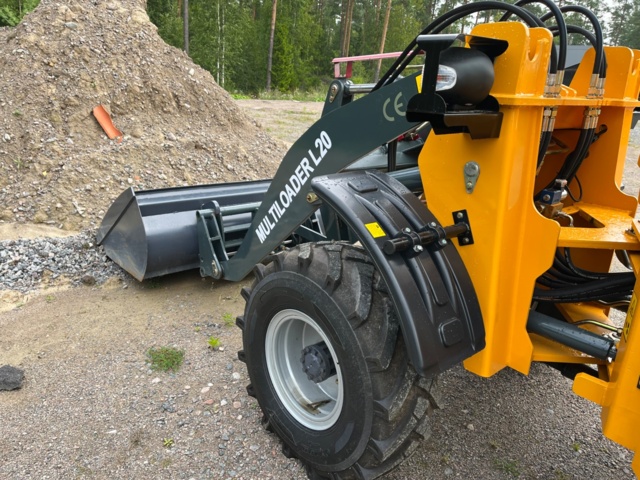 932971-6 Multiloader L20 wheel loader 2022 with equipment