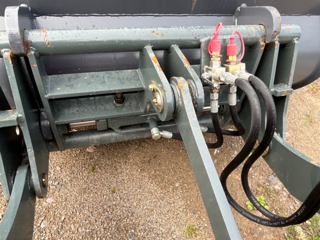 932971-11 Multiloader L20 wheel loader 2022 with equipment