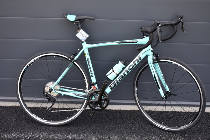 930348-2 Signed Bianchi bike by double Olympic medalist Nils van der Poel