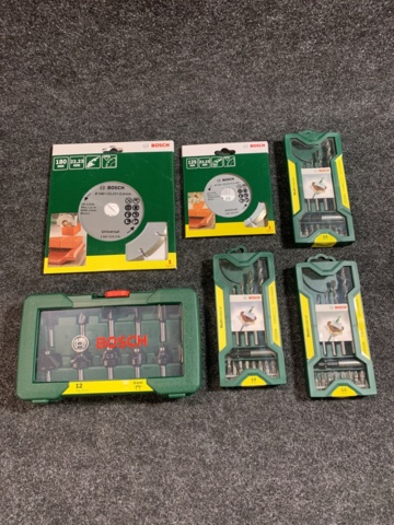 Assortment of diamond cutting discs & drills Bosch - PS Auction - We ...