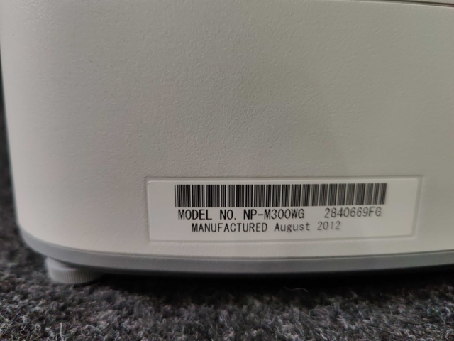 925623-6 Projector NEC NP-M300W