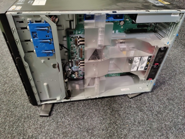 925639-3 Server HP ML350 G10