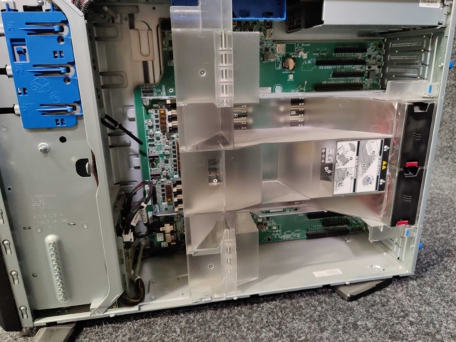 925639-4 Server HP ML350 G10