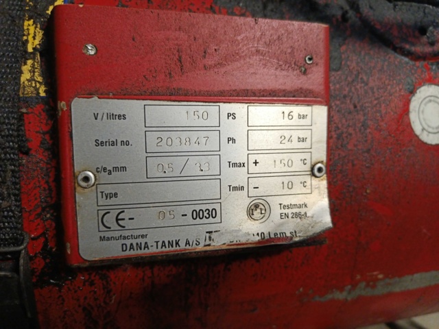 887541-2 Petrol-driven compressor 150L