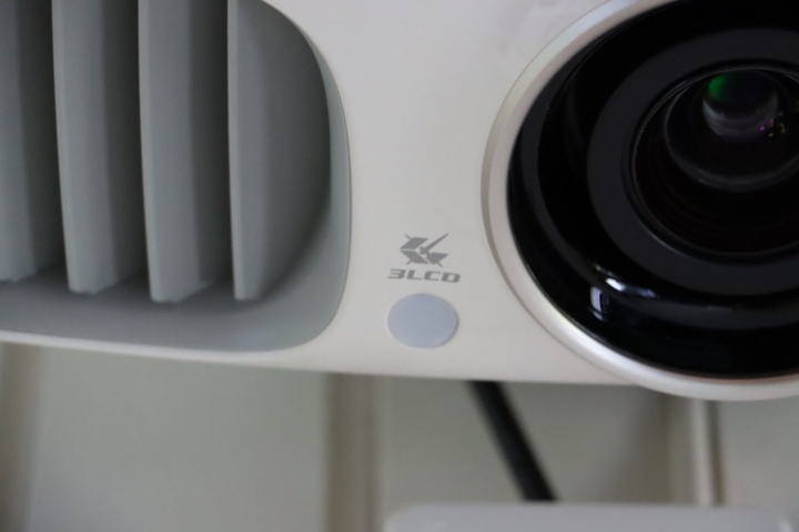 788431-3 Projector Epson EH-TW6000W