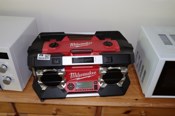 788436-1 Work radio Milwaukee C12 - 28DCR