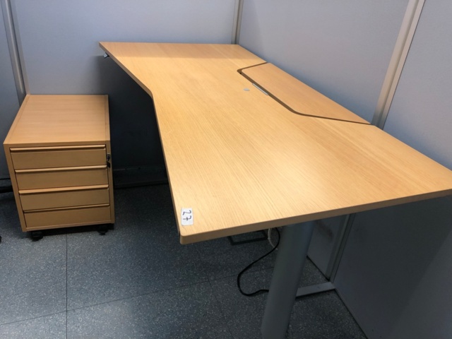 934561-1 Martela sähköpöytä