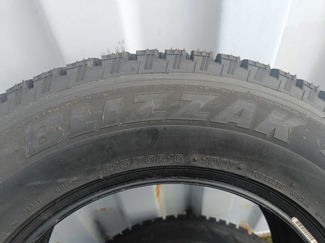 889316-3 New Winter tires Bridgestone Blizzak 215/70 R16