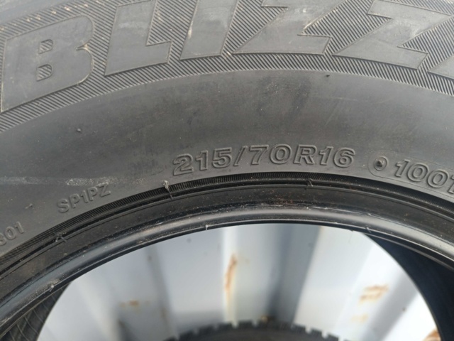889316-5 New Winter tires Bridgestone Blizzak 215/70 R16