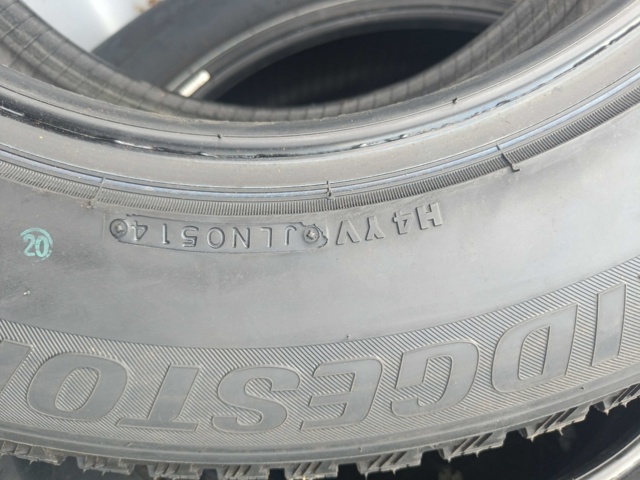 889316-6 New Winter tires Bridgestone Blizzak 215/70 R16