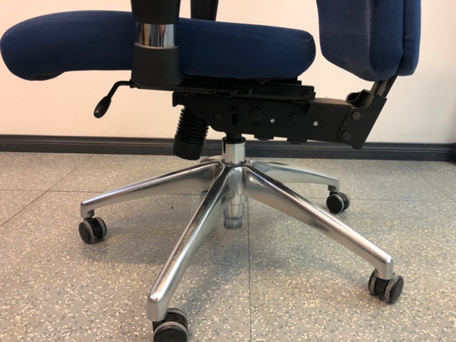 934347-7 Futra työtuoli