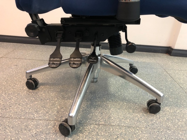 934347-8 Futra työtuoli