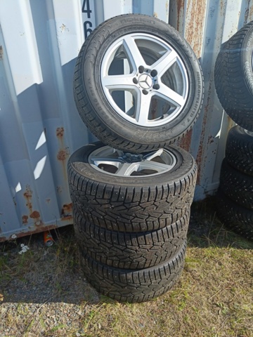 889325-2 Winter tires on Rims, Nokian Hakkapeliitta 7, 225/55 R16