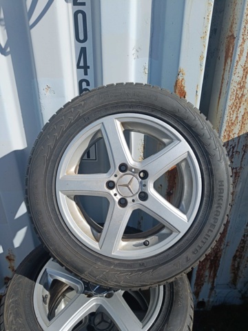 889325-3 Winter tires on Rims, Nokian Hakkapeliitta 7, 225/55 R16