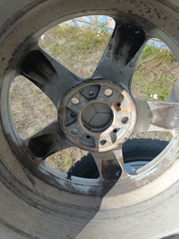 889325-5 Winter tires on Rims, Nokian Hakkapeliitta 7, 225/55 R16