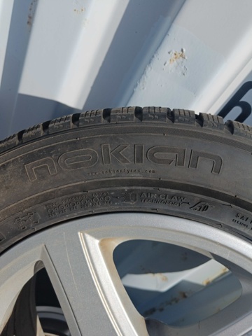 889325-10 Winter tires on Rims, Nokian Hakkapeliitta 7, 225/55 R16