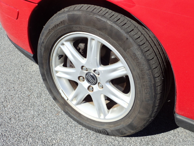 861816-21 Volvo V70 2.4 CNG Automatic, Gas & Petrol - 2005