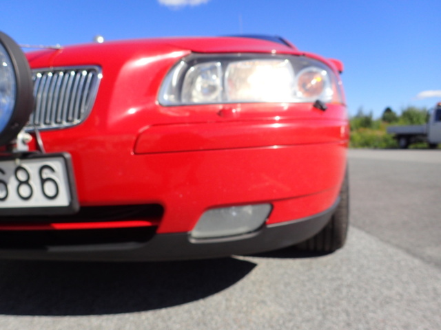 861816-30 Volvo V70 2.4 CNG Automatic, Gas & Petrol - 2005