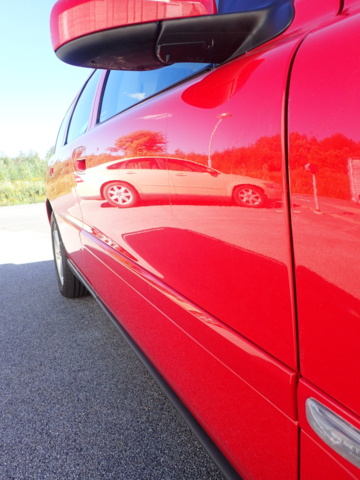 861816-40 Volvo V70 2.4 CNG Automatic, Gas & Petrol - 2005