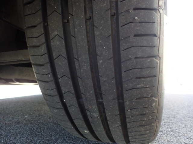 861816-45 Volvo V70 2.4 CNG Automatic, Gas & Petrol - 2005