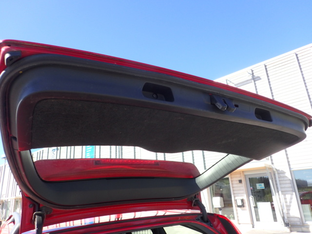 861816-56 Volvo V70 2.4 CNG Automatic, Gas & Petrol - 2005