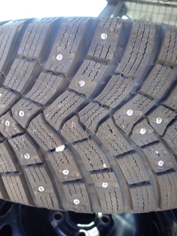 861816-60 Volvo V70 2.4 CNG Automatic, Gas & Petrol - 2005