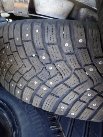 861816-62 Volvo V70 2.4 CNG Automatic, Gas & Petrol - 2005