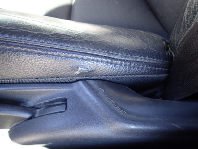 861816-81 Volvo V70 2.4 CNG Automatic, Gas & Petrol - 2005