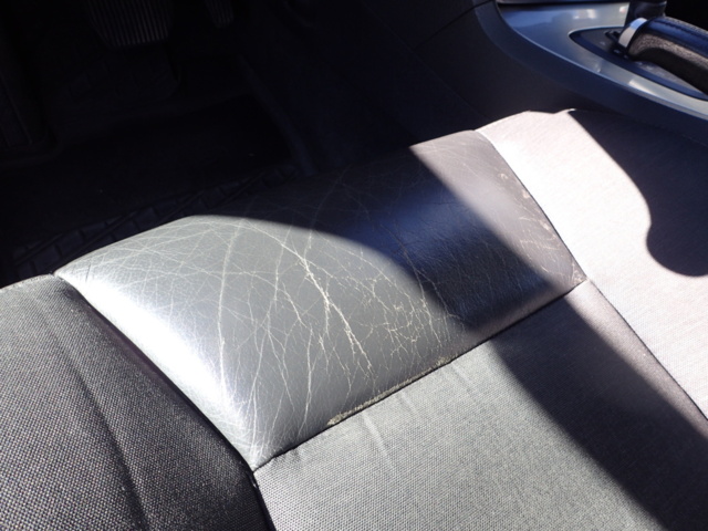 861816-82 Volvo V70 2.4 CNG Automatic, Gas & Petrol - 2005