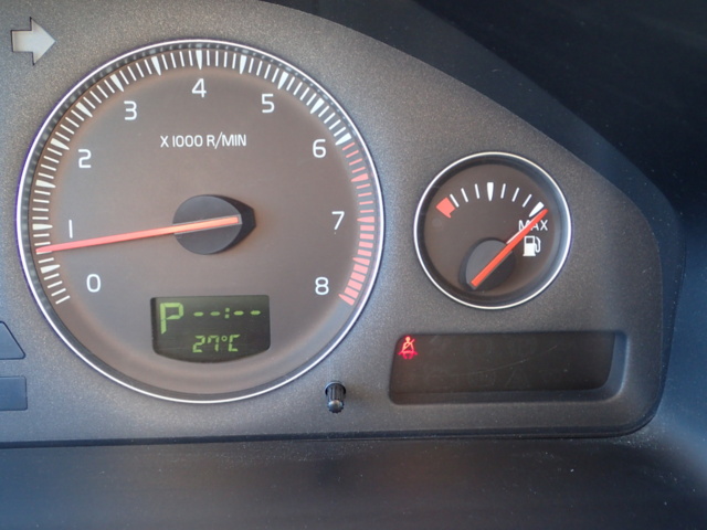 861816-92 Volvo V70 2.4 CNG Automatic, Gas & Petrol - 2005