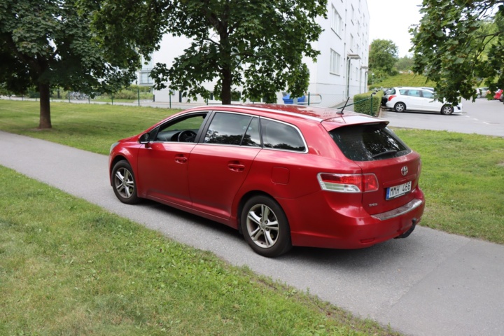 934875-4 Toyota Avensis Kombi 2.0 Multidrive S - 2009
