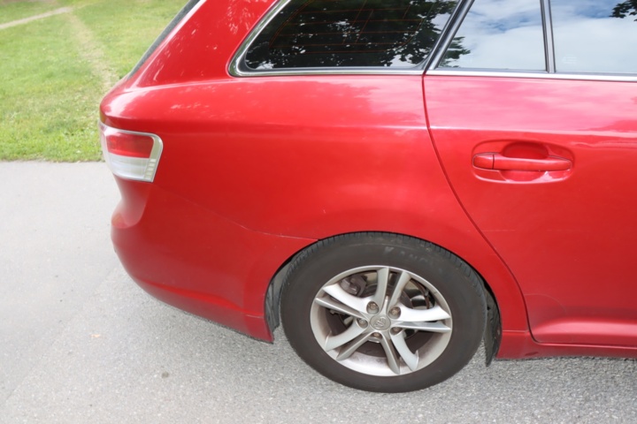 934875-8 Toyota Avensis Kombi 2.0 Multidrive S - 2009