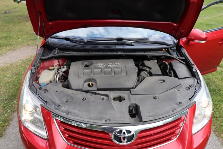 934875-15 Toyota Avensis Kombi 2.0 Multidrive S - 2009