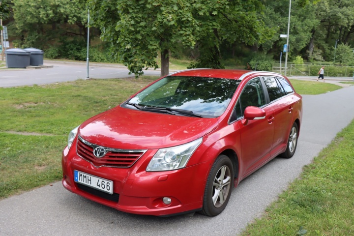 934875-19 Toyota Avensis Kombi 2.0 Multidrive S - 2009