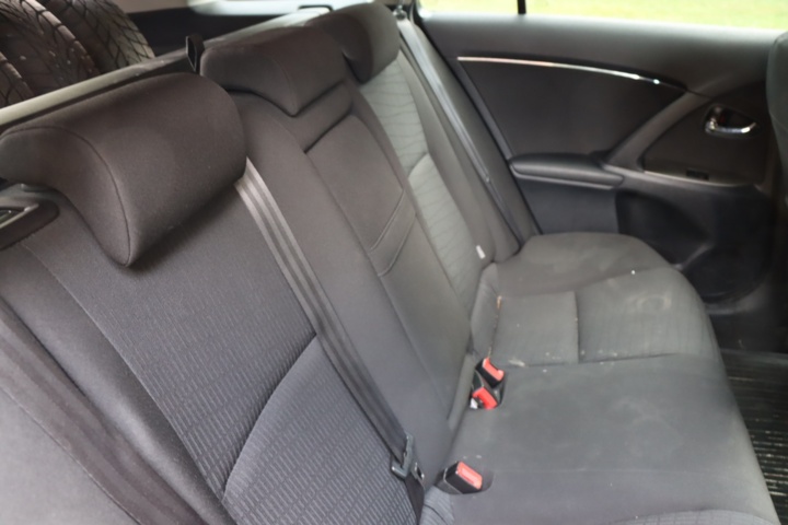 934875-26 Toyota Avensis Kombi 2.0 Multidrive S - 2009